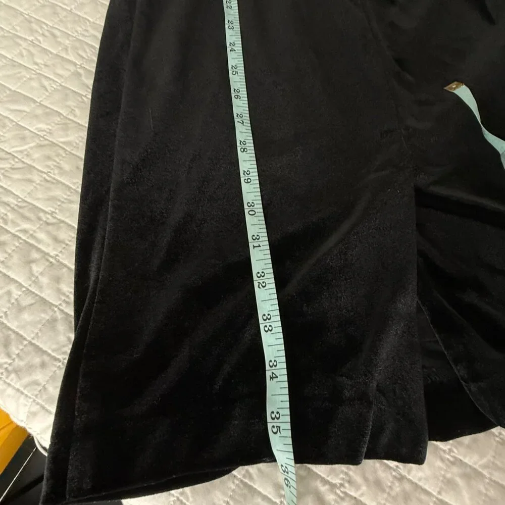 Badgley Mischka Black Strapless Velvet Dress W/ Oversized Bow Detail Size 6 - Picture 8 of 8